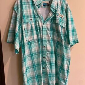 Magellan Outdoors Teal and White Plaid Short-Sleeve Button-Down Shirt